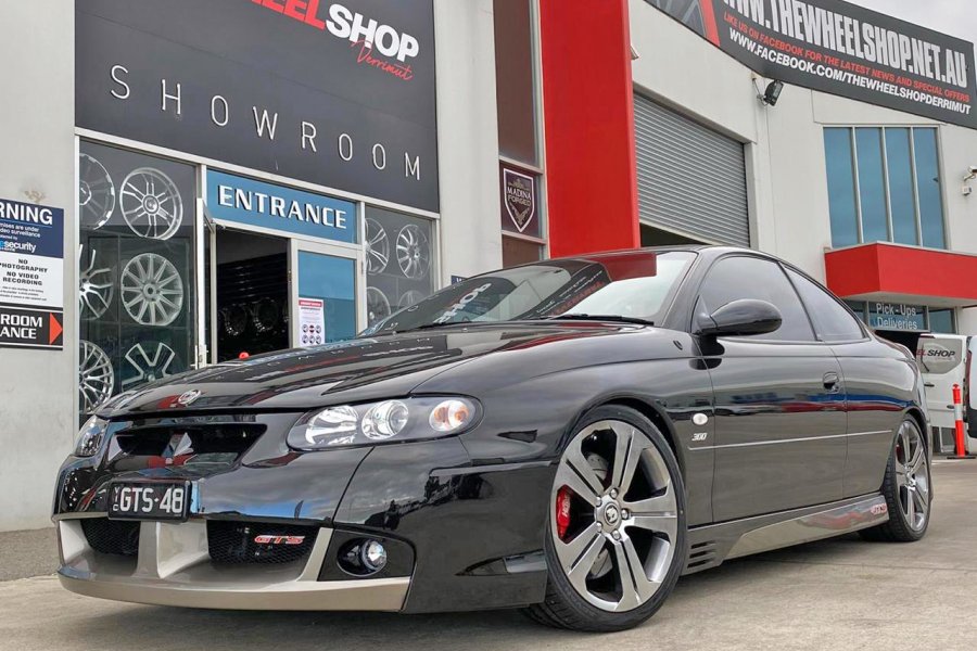 HSV MONARO GTS WITH YOKOHAMA ADVAN TYRES  |  | HOLDEN