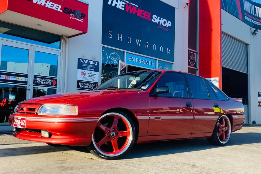 HOLDEN VN WITH WALKY WHEELS |  | HOLDEN